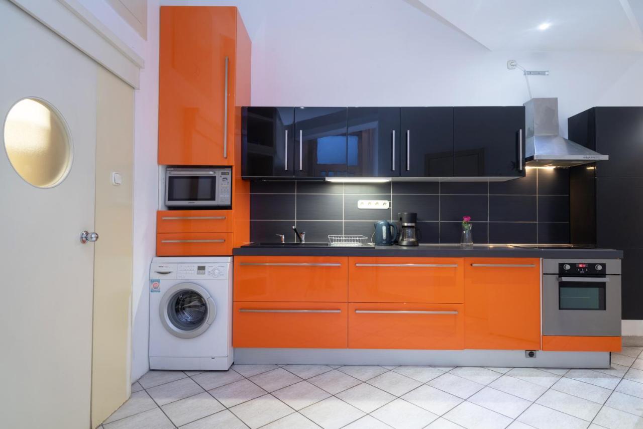 Kiraly Central Apartment With Free Parking And Ac بودابست المظهر الخارجي الصورة